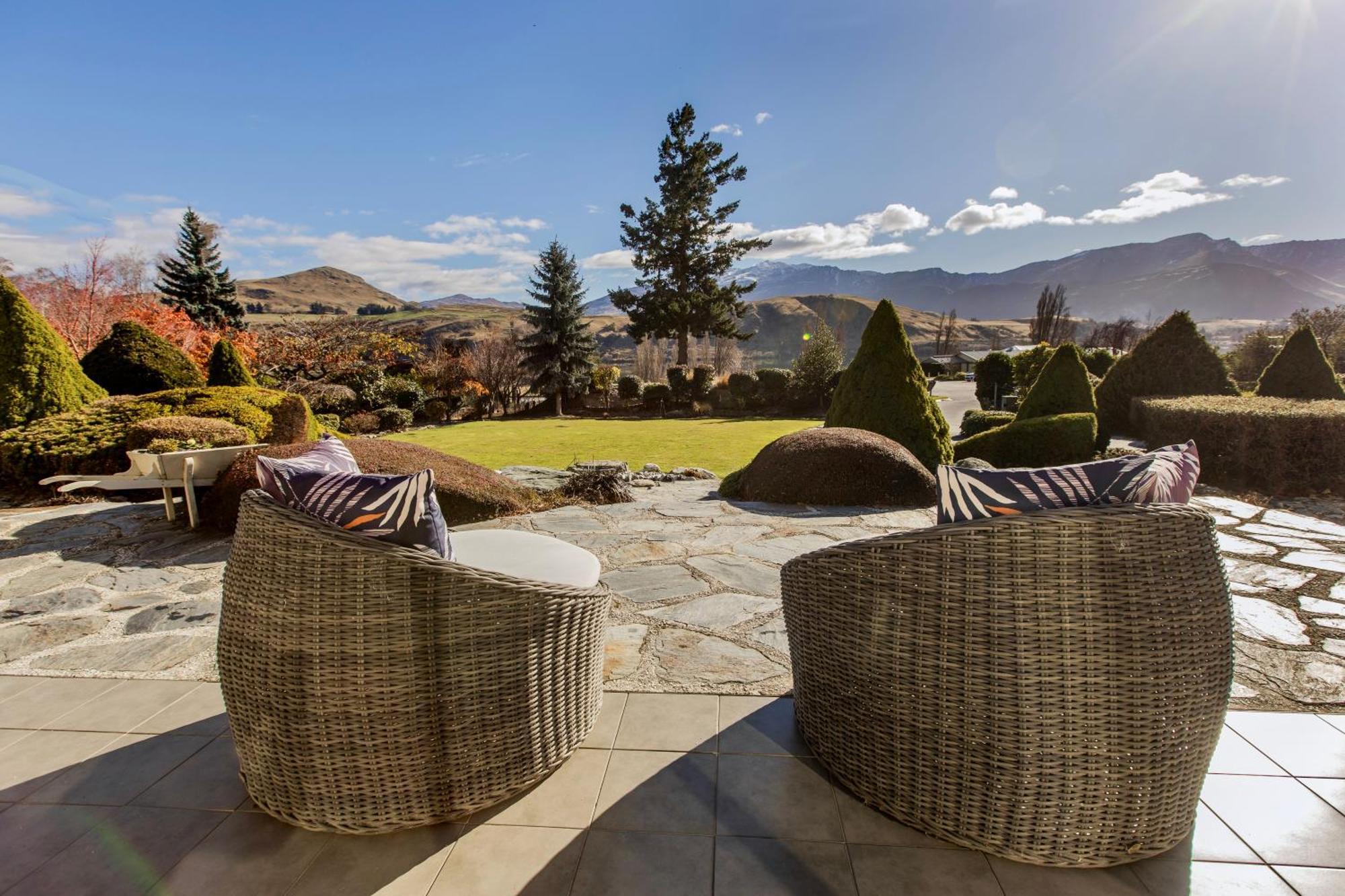The Shan'S Lodge Queenstown Buitenkant foto