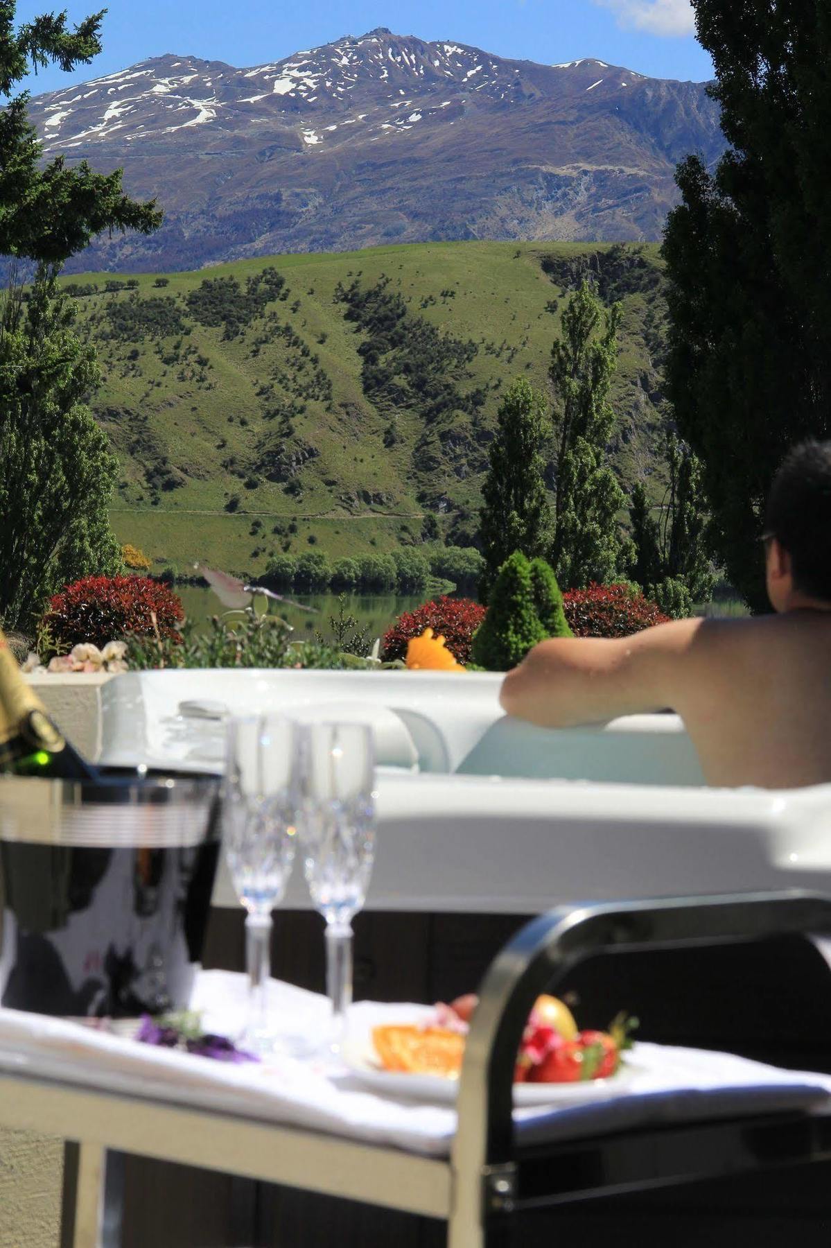 The Shan'S Lodge Queenstown Buitenkant foto